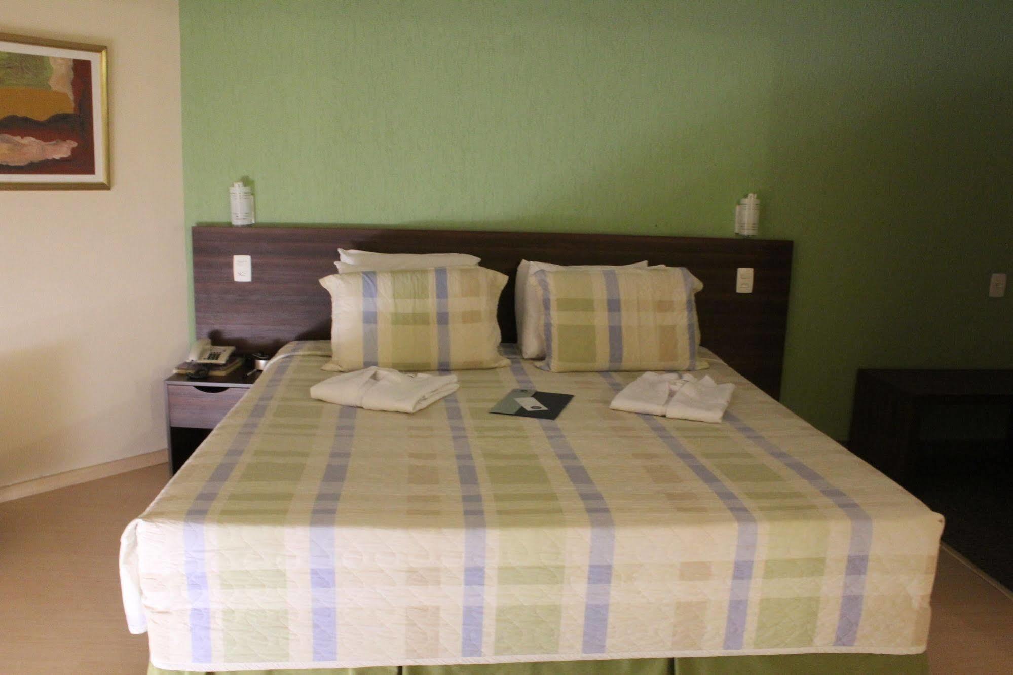 Actuall Hotel Contagem Exterior foto