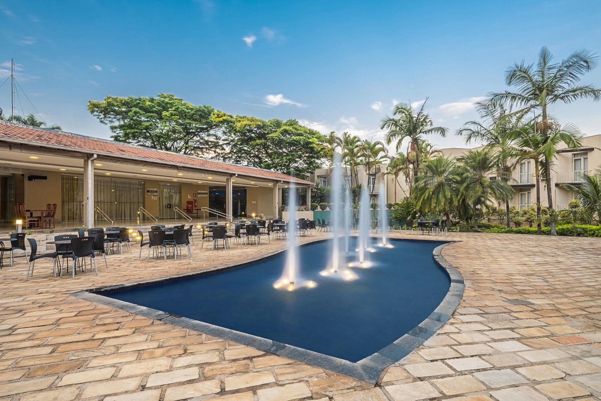 Actuall Hotel Contagem Exterior foto